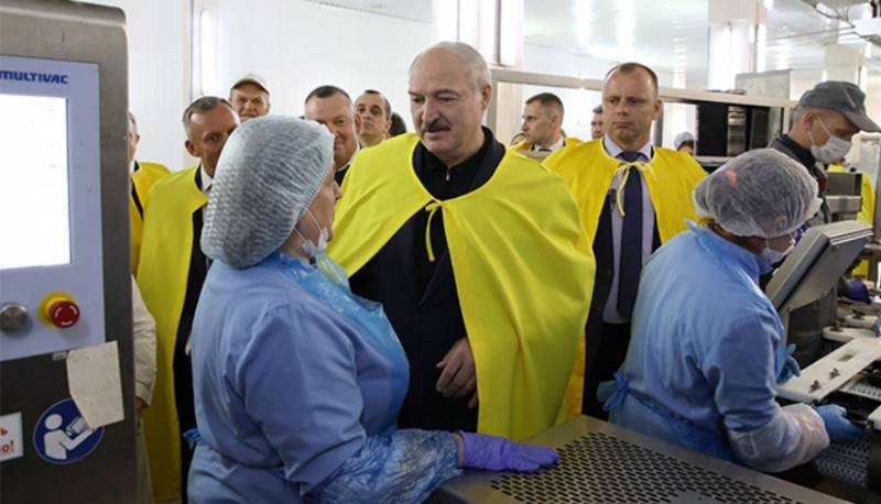 В Польше реагируют на обвинения со стороны Лукашенко в создании специального центра под Варшавой