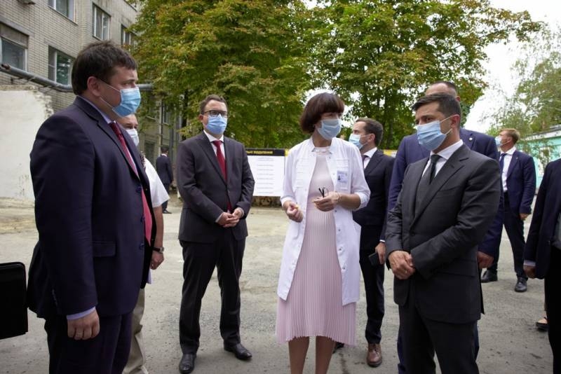 Зеленский заявил, что &laquo;на месте&raquo; Лукашенко провёл бы новые выборы