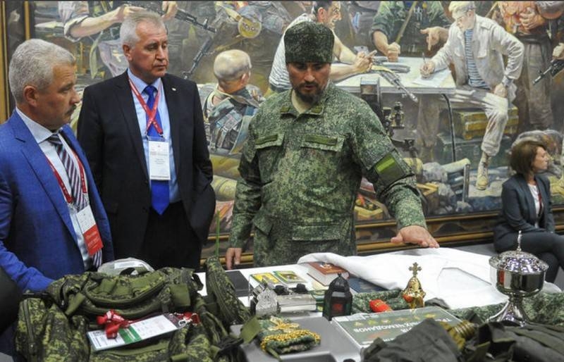 &laquo;Облачения цвета хаки&raquo;: РПЦ не давала одобрения на пошив камуфляжных ряс