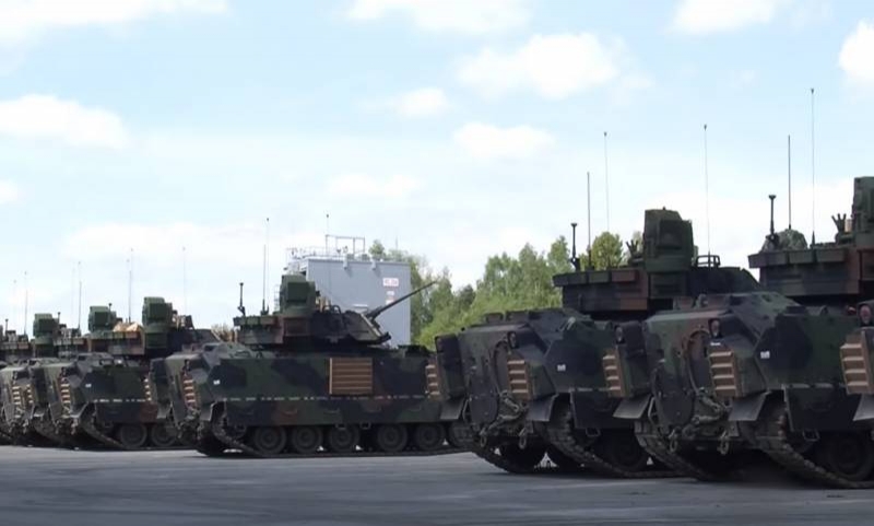 Имел 6 часов практического вождения: в США озвучили детали расследования гибели механика-водителя M2A3 Bradley