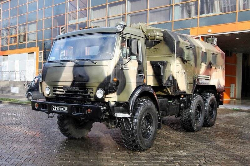 Росгвардия получила партию командно-штабных машин Р-142НСА-Р