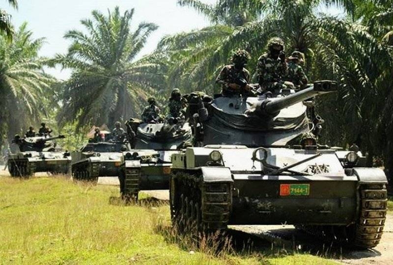 Всё еще в строю: легкий танк AMX-13 замечен в действии в Индонезии