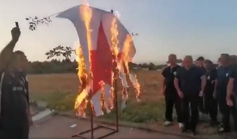 «Символ ненависти и погибели»: хорватские «ветераны» сожгли пятиконечную звезду