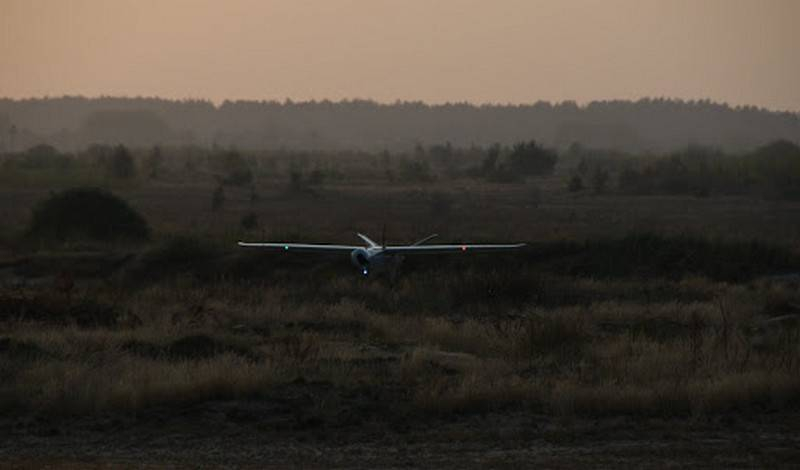 На Украине начались госиспытания разведывательного беспилотника «Аист-100»