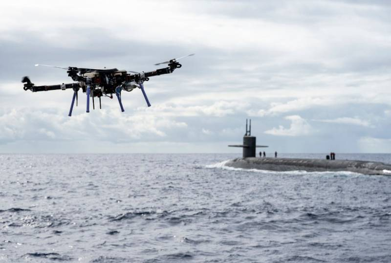 ВМС США тестируют новую концепцию снабжения субмарин с помощью дронов