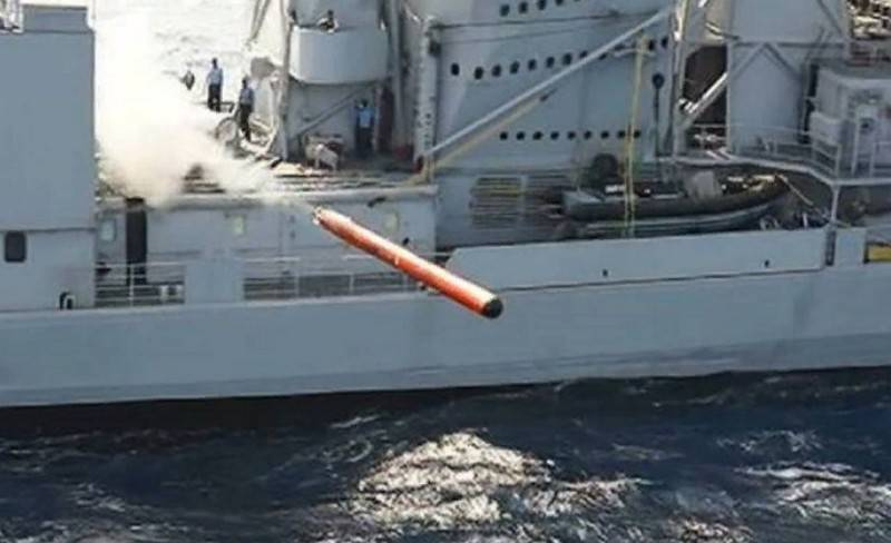 Индийские ВМС получили первую серийную отечественную тяжёлую торпеду «Варунастра»