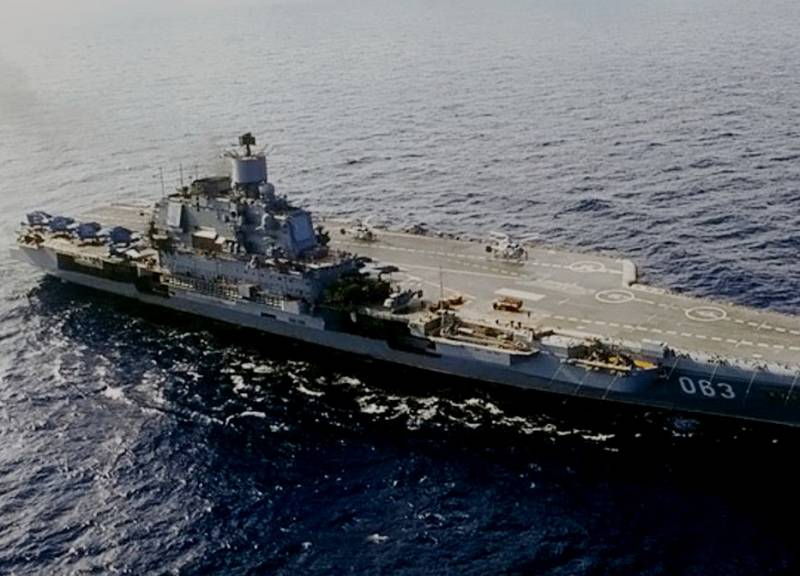 Что с «Адмиралом Кузнецовым»: вести о ремонте единственного авианосца ВМФ РФ