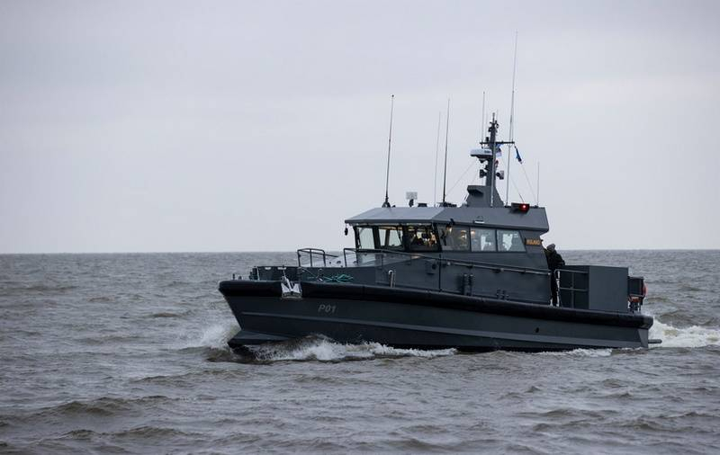 ВМС Эстонии пополнились двумя патрульными катерами
