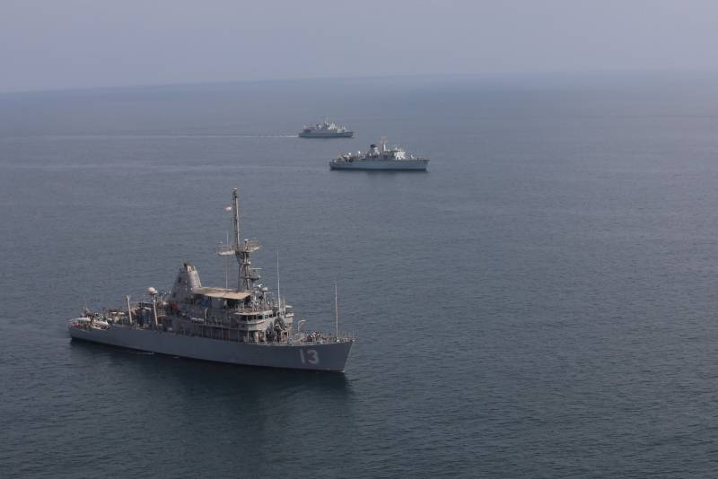 Пресса США: НАТО шлёт предупреждение России учениями на Чёрном море