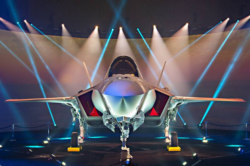 Истребители программы NGAD могут заменить F-35 в США
