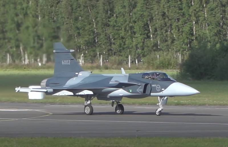 «Лучший выбор для отражения нападения России»: Швеция предлагает финским ВВС закупить Gripen E