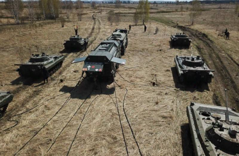 На оснащение российской армии приняты автоцистерны, выдерживающие попадание пули калибра 7,62 мм