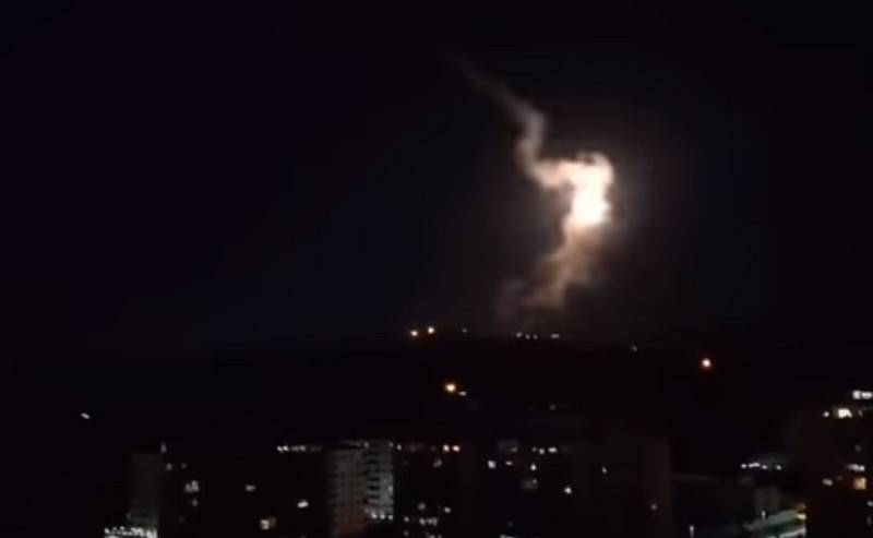 Израиль нанёс очередной ракетный удар по пригороду Дамаска