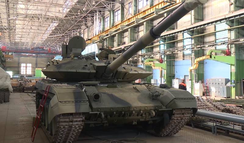 Партия новых танков Т-90М «Прорыв» поставлена Минобороны
