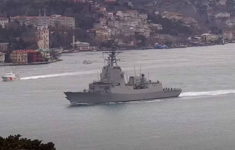 Группа кораблей НАТО из состава SNMG2 вошла в территориальные воды Грузии