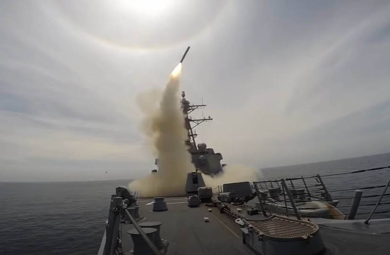 Для первого патрулирования корабли ВМС США с новыми версиями ракет Tomahawk Block V направят в Чёрное море и Тихий океан