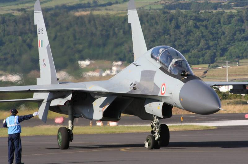 Бывший пилот ВВС Индии рассказал, как истребители Су-30МКИ сорвали атаку пакистанских F-16