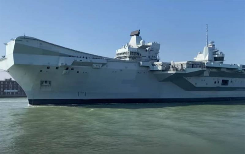 «Кибератаки» и средства РЭБ: В прессе Британии заявили о «китайской угрозе» для авианосца Queen Elizabeth в Тихом океане