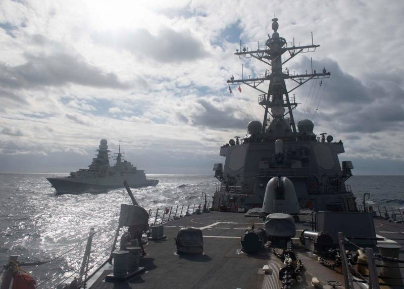 Западные эксперты: «Чёрное море - это русский «тир», а корабли ВМС США в нём - лёгкие мишени»