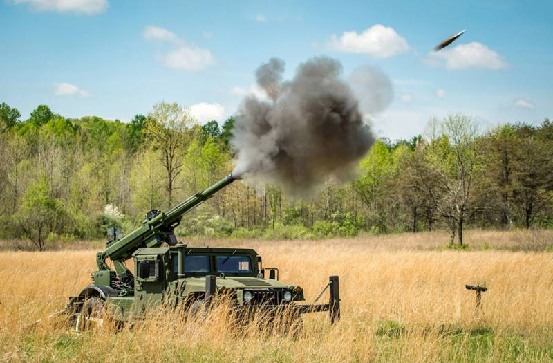 Американская армия оценит новую гаубицу на базе Humvee