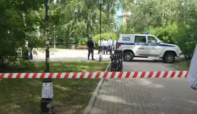 Нападение с ножом в Екатеринбурге привело к гибели трёх человек