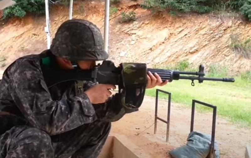 «Гибрид АК-47 и М16»: вьетнамское издание об основной винтовке южнокорейской армии