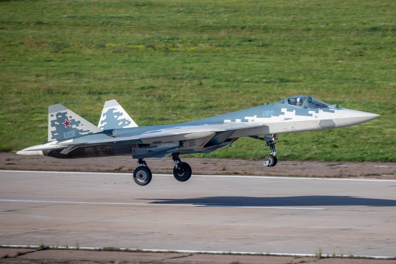 Глава Минпромторга заявил о разработке проекта модернизации истребителя 5-го поколения Су-57
