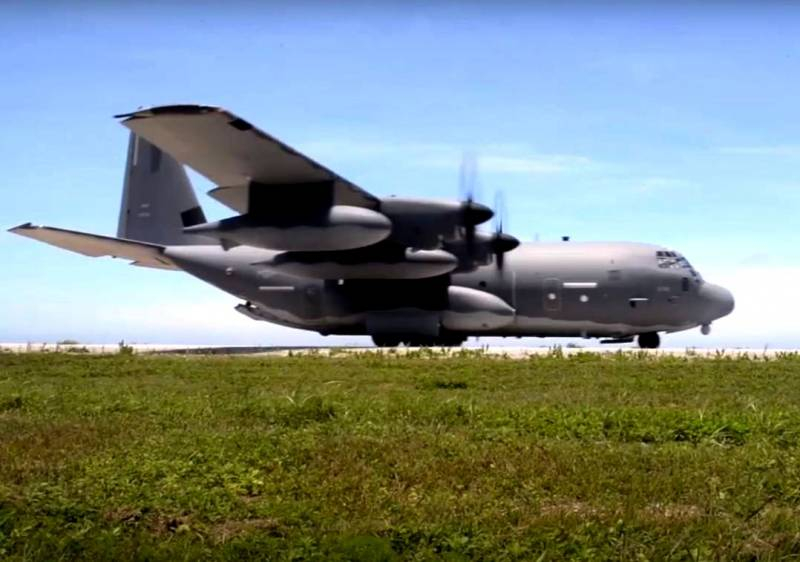 В США транспортный самолет MC-130J Commando II оснастили ракетами