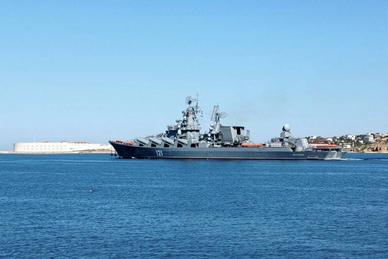 Флагман Черноморского флота крейсер «Москва» отправился в Средиземное море