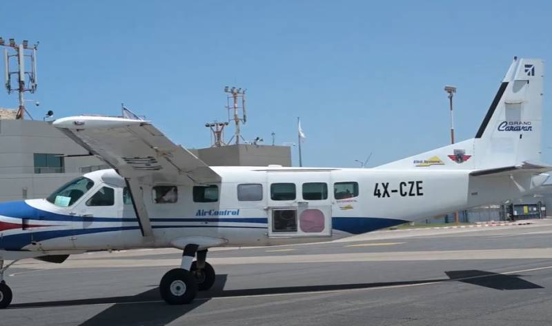 В Израиле показали испытания боевого лазера на борту одномоторного самолёта