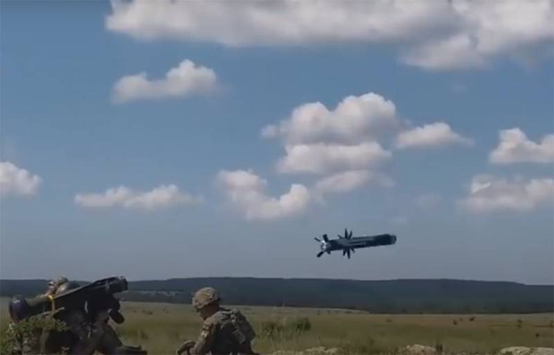 На Украине провели учебно-боевые стрельбы из ПТРК Javelin