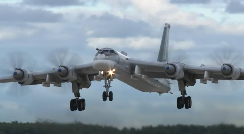 Россия проводит учения дальней авиации сразу в нескольких регионах РФ
