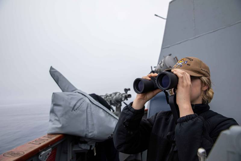 Адмирал ВМС США назвал условия для открытия огня по российским кораблям и самолётам