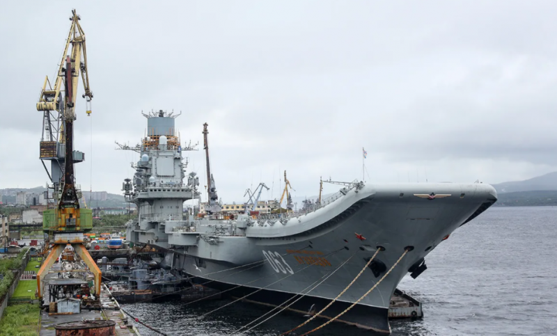 Работы по докованию авианесущего крейсера «Адмирал Кузнецов» сдвигаются на год