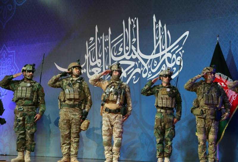 Талибы просят Москву о посредничестве в переговорах с ополченцами Масуда