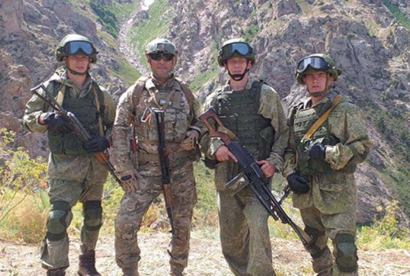 На афганской границе начались учения военных России и Узбекистана