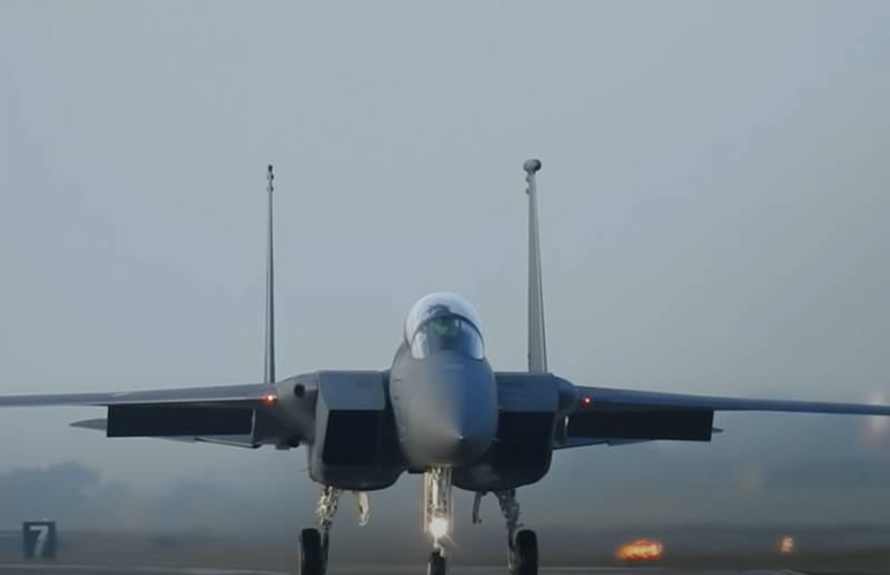 Ближневосточная пресса: Американский самолёт F-15E сбил иранский беспилотник в небе над Сирией