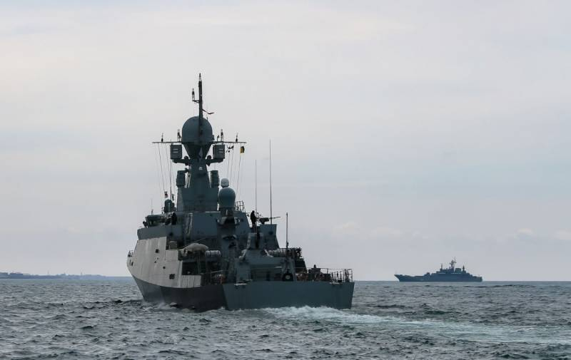 На Украине: В Чёрном море Россия провоцировала украинские военные корабли