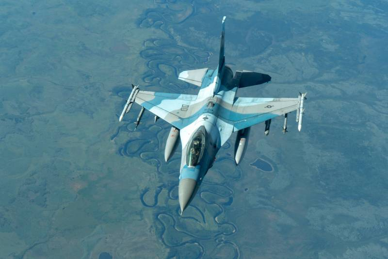 «Иначе придётся закупить Gripen»: на Филиппинах недовольны ценой американских истребителей F-16