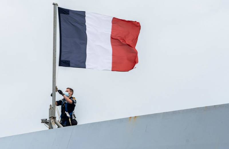 В Париже: Альянс США, Великобритании и Австралии в Тихом океане угрожает интересам Франции
