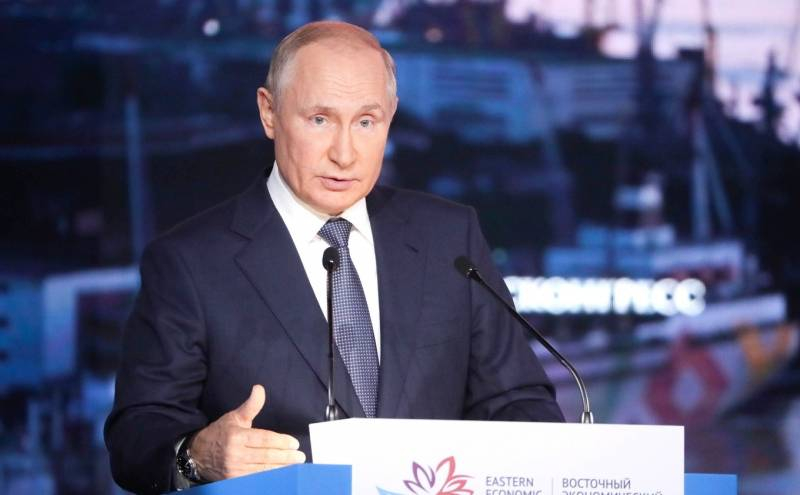 Путин: Отсутствие мирного договора между Россией и Японией является нонсенсом
