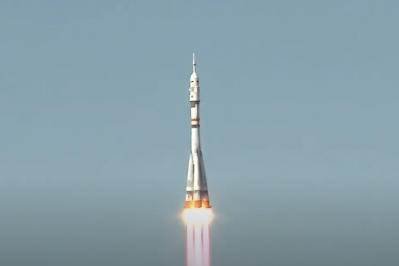 С Байконура к МКС стартовала ракета-носитель «Союз-2.1а» с «киноэкипажем»
