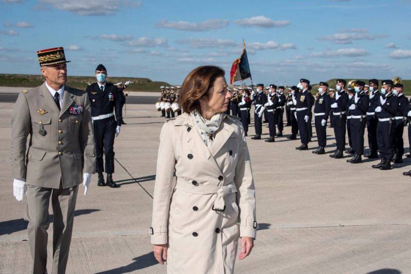 «Необходимо смириться»: Министр обороны Франции призвала НАТО «не бояться» создания общеевропейской армии