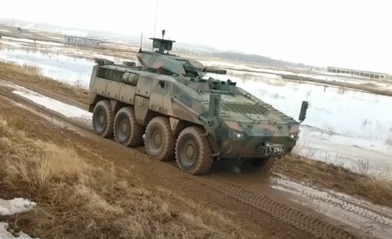 Казахстан готов принять на вооружение новую многоцелевую бронированную машину «Барыс 8х8»