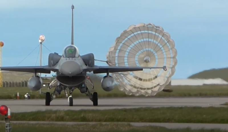 Проверка на лояльность: Турция запросила у американской компании покупку 40 истребителей F-16 Block 70