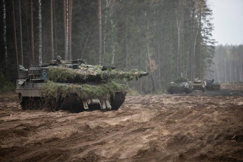 В ходе учений в Литве близ границ Белоруссии применялись американские танки Abrams и немецкие Leopard