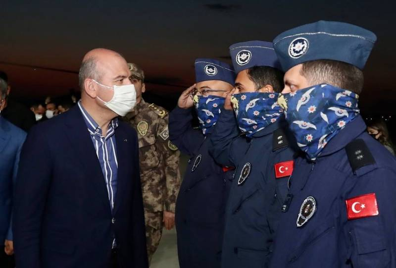 «При них были российские паспорта»: В Турции задержали шестерых подозреваемых в шпионаже