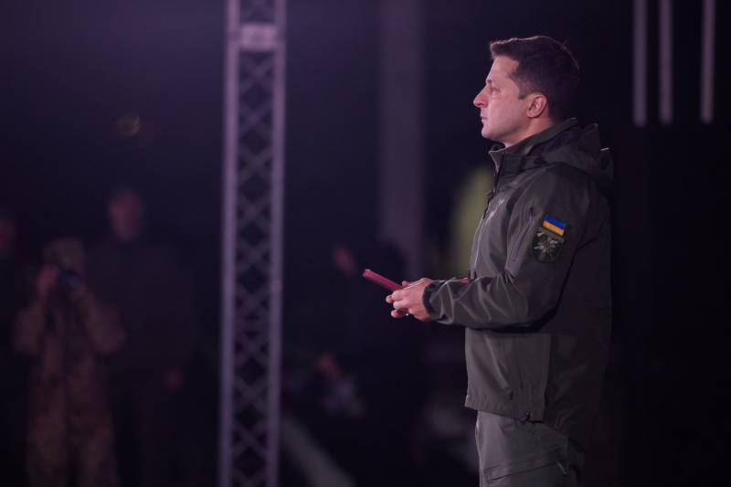 «Миллиард долларов и Ахметов»: Зеленский заявил о готовящемся на Украине госперевороте