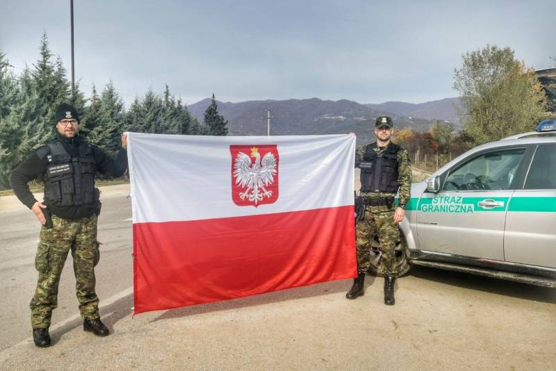 «Угрожают лучами»: Варшава обвинила силовиков Белоруссии в использовании лазера на границе