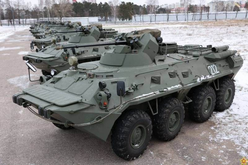 Белорусские мотострелки получили новые российские бронетранспортёры БТР-82А